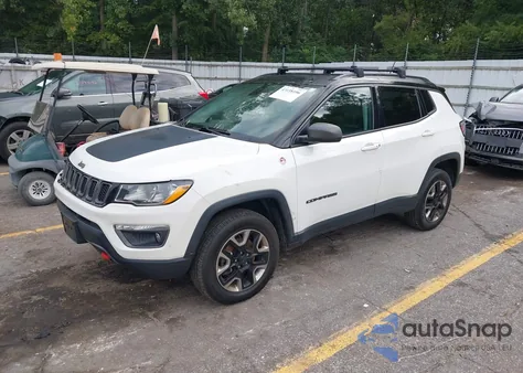 2018 Jeep Compass Trailhawk 4X4 from USA, damaged, VIN 3C4NJDDB6JT130729